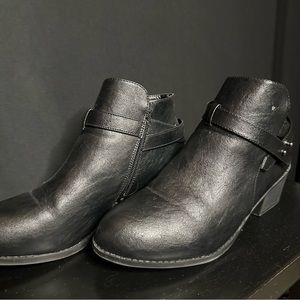 Time & Tru 11 Bootie